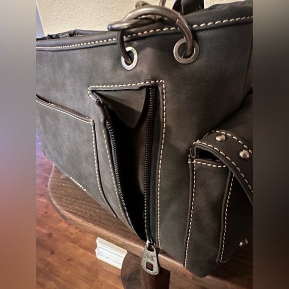 American Bling Studded Concealed Carry Shoulder Bag – Western Style - Picture 10 of 15